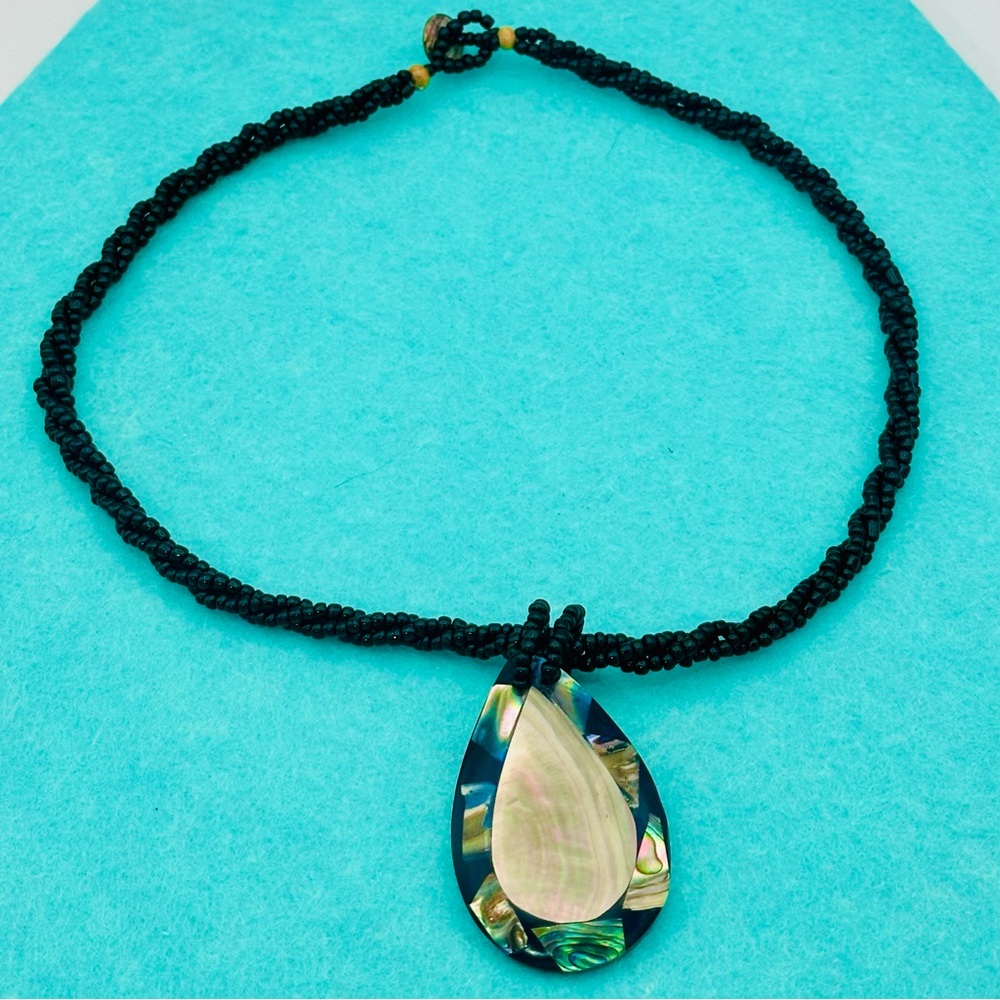 Handmade Onyx and Mother of Pearl Necklace - Picture 2 of 11